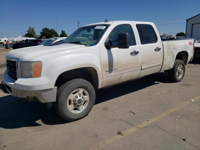 1GT120C81DF163047 - 2013 GMC SIERRA K2500 SLE WHITE photo 1