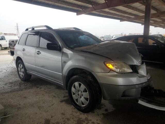 JA4LX31F66U026580 - 2006 MITSUBISHI OUTLANDER LS SILVER photo 4