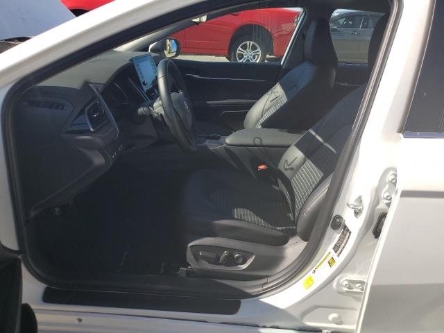 4T1G11AK7PU815389 - 2023 TOYOTA CAMRY SE NIGHT SHADE WHITE photo 7