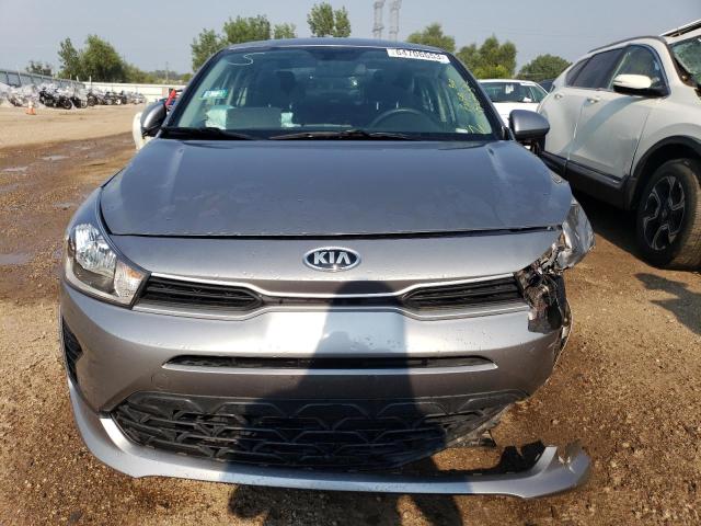 3KPA24AD7ME391281 - 2021 KIA RIO LX SILVER photo 5