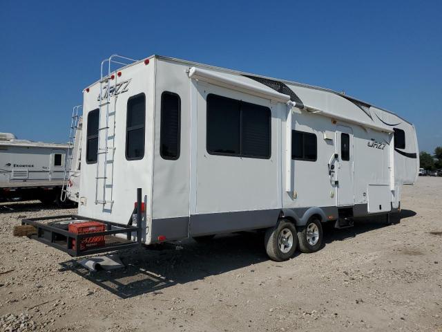 4XTFS3521CC474654 - 2012 OTHR MOTORHOME WHITE photo 4