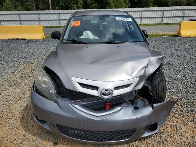 JM1BK343761456153 - 2006 MAZDA 3 HATCHBACK GRAY photo 5