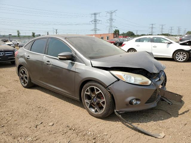 1FAHP3J25CL420927 - 2012 FORD FOCUS TITANIUM GRAY photo 4