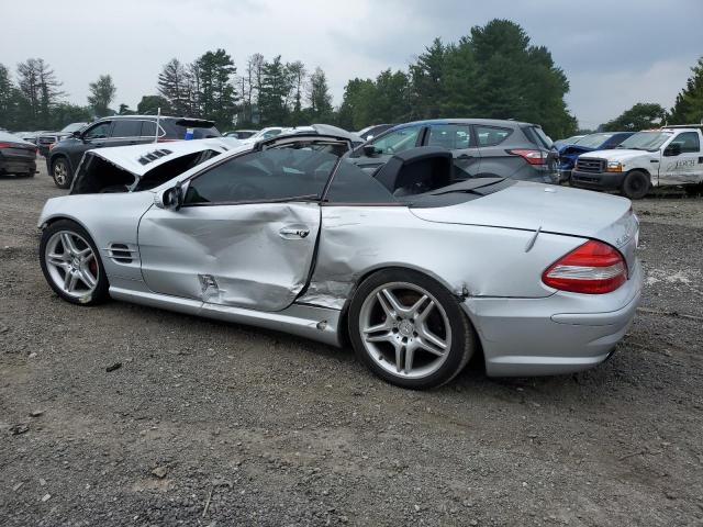 WDBSK71F07F135404 - 2007 MERCEDES-BENZ SL 550 SILVER photo 2