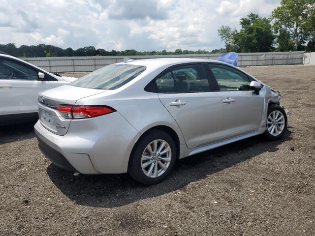 JTDBDMHE2RJ004790 - 2024 TOYOTA COROLLA LE SILVER photo 3