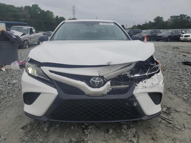 4T1B11HK2KU804616 - 2019 TOYOTA CAMRY L WHITE photo 5