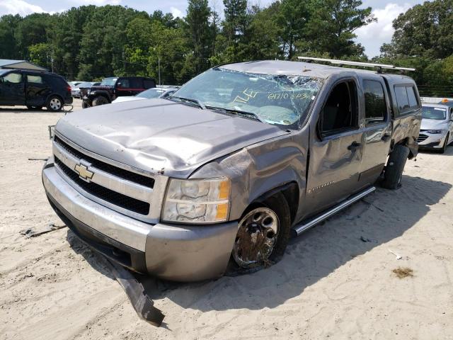 2GCEK13C571728794 - 2007 CHEVROLET SILVERADO K1500 CREW CAB SILVER photo 1