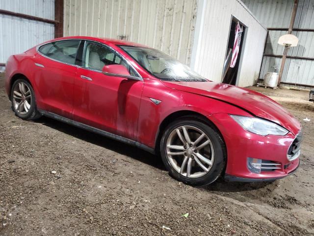 5YJSA1CG9DFP20988 - 2013 TESLA MODEL S წითელი ფოტო 4