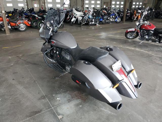 5VPDB36N1G3048293 - 2016 VICTORY MOTORCYCLES CROSS COUN GRAY photo 3