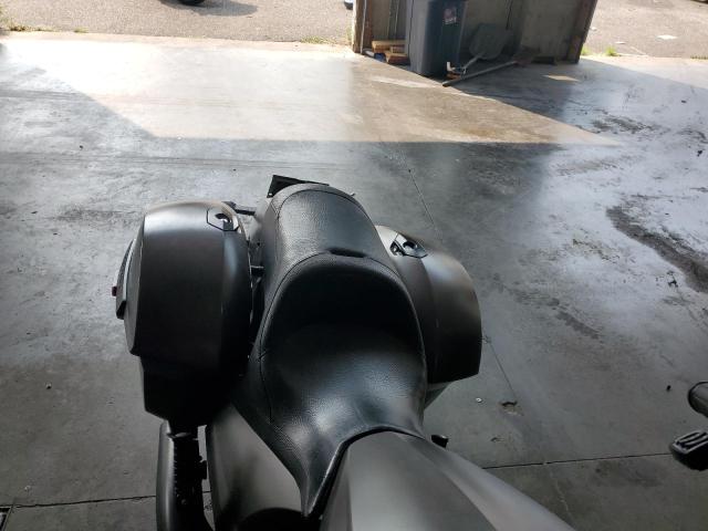 5VPDB36N1G3048293 - 2016 VICTORY MOTORCYCLES CROSS COUN GRAY photo 6