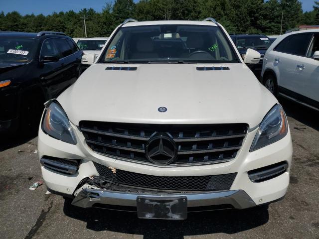 4JGDA5HB8EA310010 - 2014 MERCEDES-BENZ ML 350 4MATIC WHITE photo 5