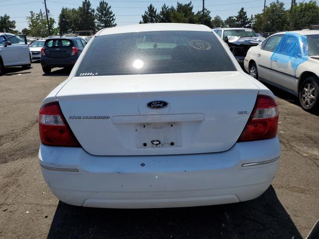 1FAFP24116G135613 - 2006 FORD FIVE HUNDR SEL WHITE photo 6