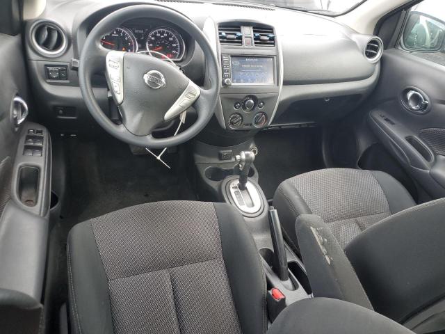 3N1CN7AP6KL846516 - 2019 NISSAN VERSA S Մոխրագույն լուսանկար 8