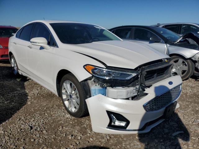 3FA6P0SU2KR251360 - 2019 FORD FUSION TITANIUM WHITE photo 1