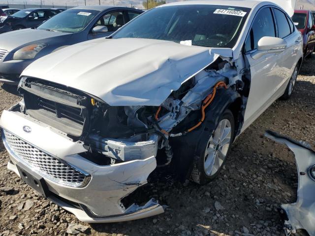 3FA6P0SU2KR251360 - 2019 FORD FUSION TITANIUM WHITE photo 9