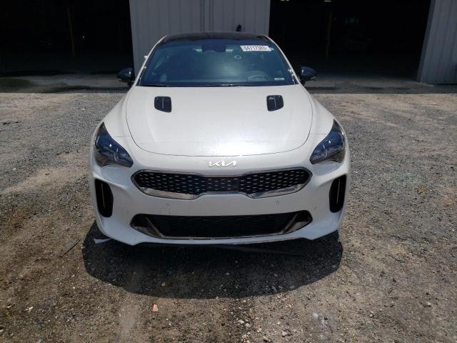 KNAE55LC3N6108916 - 2022 KIA STINGER GT2 WHITE photo 5