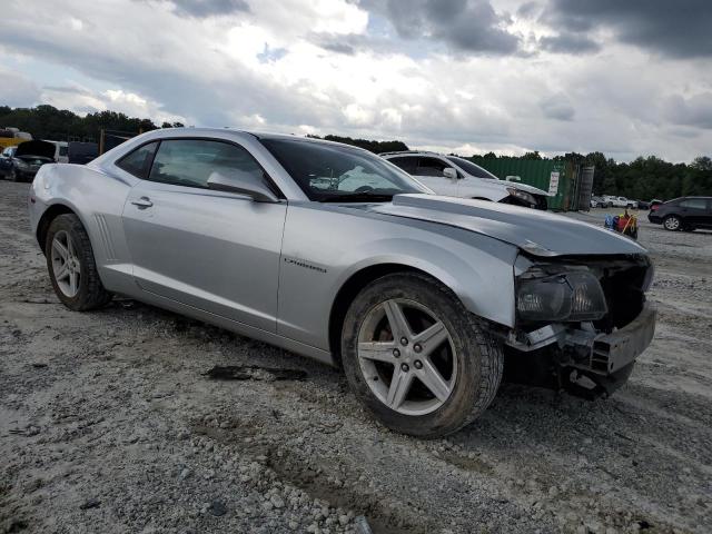 2G1FA1EV3A9215616 - 2010 CHEVROLET CAMARO LS SILVER photo 4