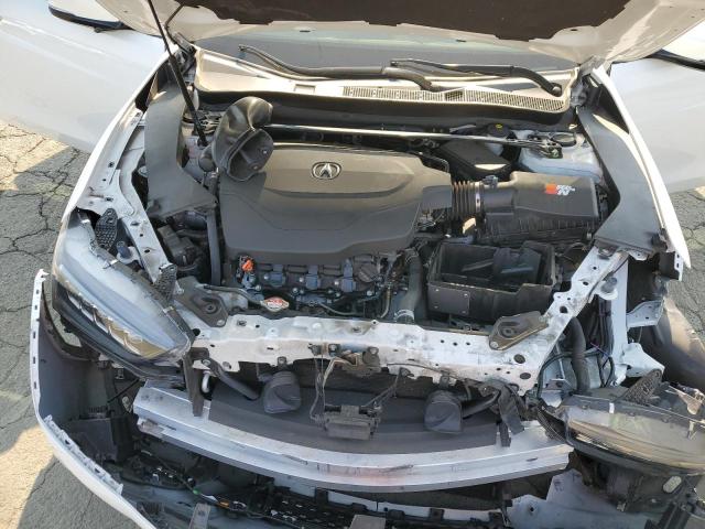 19UUB3F63JA000368 - 2018 ACURA TLX TECH+A WHITE photo 11