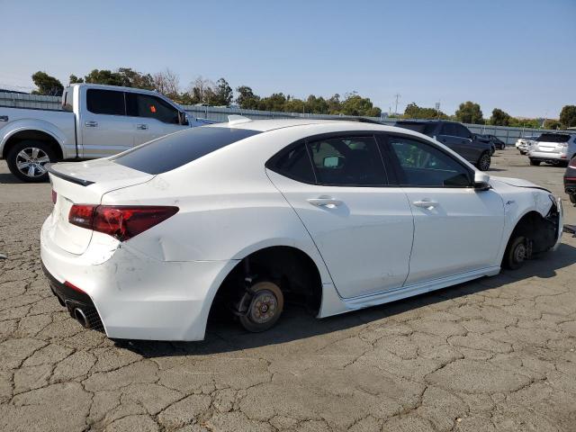 19UUB3F63JA000368 - 2018 ACURA TLX TECH+A WHITE photo 3