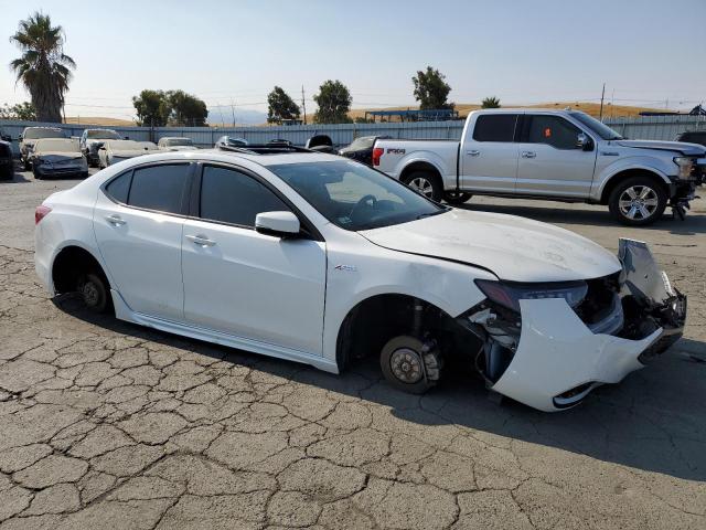 19UUB3F63JA000368 - 2018 ACURA TLX TECH+A WHITE photo 4