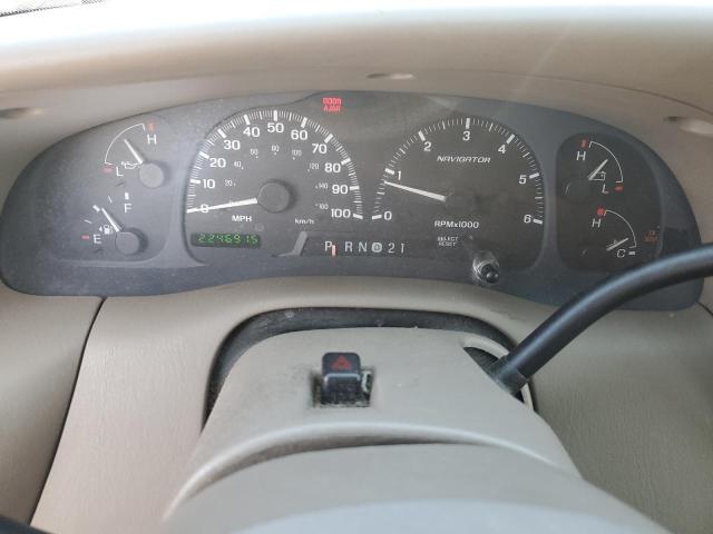 5LMFU28R82LJ08096 - 2002 LINCOLN NAVIGATOR 棕色 照片 9