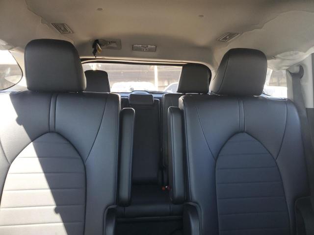 5TDGZRAH9NS140680 - 2022 TOYOTA HIGHLANDER XLE SILVER photo 10