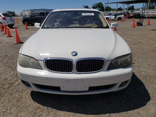 WBAHN83586DT28971 - 2006 BMW 7 SERIES LI WHITE photo 5