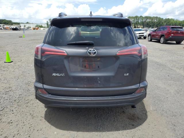 JTMZFREVXJJ731822 - 2018 TOYOTA RAV4 LE فحمي صورة 6