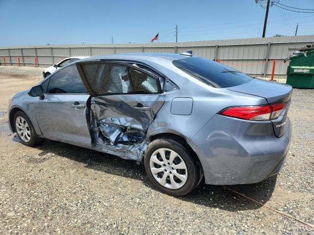 5YFEPMAE8NP347804 - 2022 TOYOTA COROLLA LE BLUE photo 2