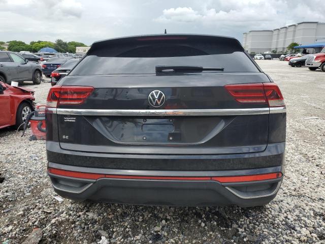 1V2YC2CA8LC215072 - 2020 VOLKSWAGEN ATLAS CROS SE BLACK photo 6