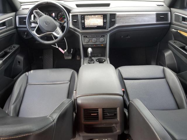 1V2YC2CA8LC215072 - 2020 VOLKSWAGEN ATLAS CROS SE BLACK photo 8