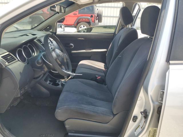 3N1BC13E08L448690 - 2008 NISSAN VERSA S SILVER photo 7