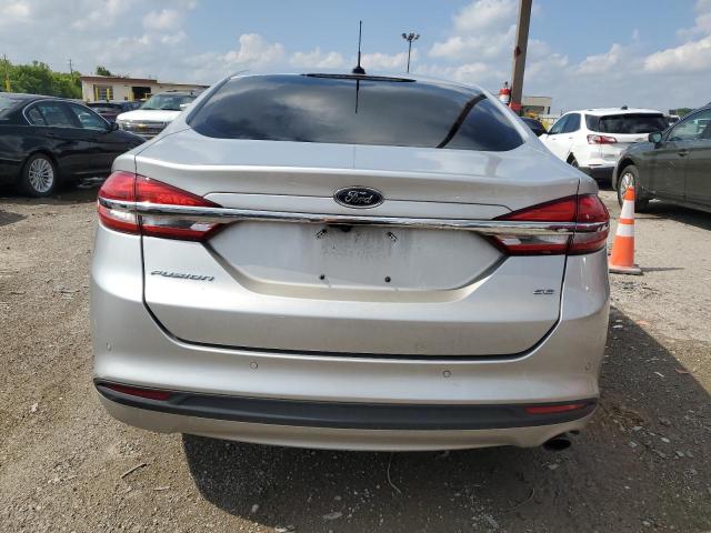 3FA6P0H73JR207447 - 2018 FORD FUSION SE 银色 照片 6