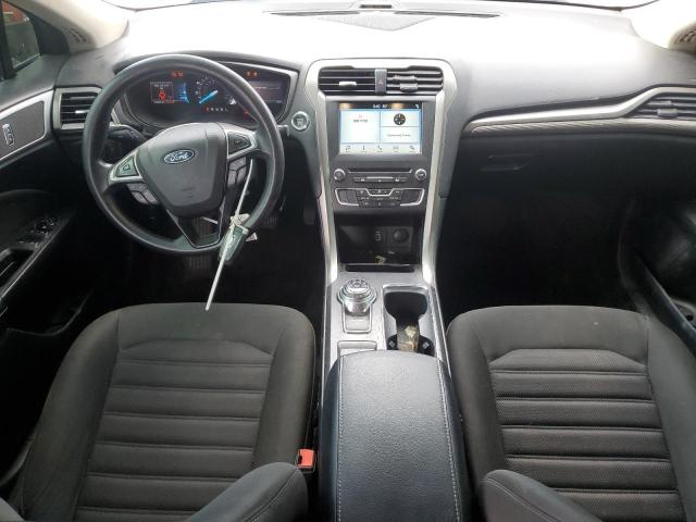 3FA6P0H73JR207447 - 2018 FORD FUSION SE 银色 照片 8