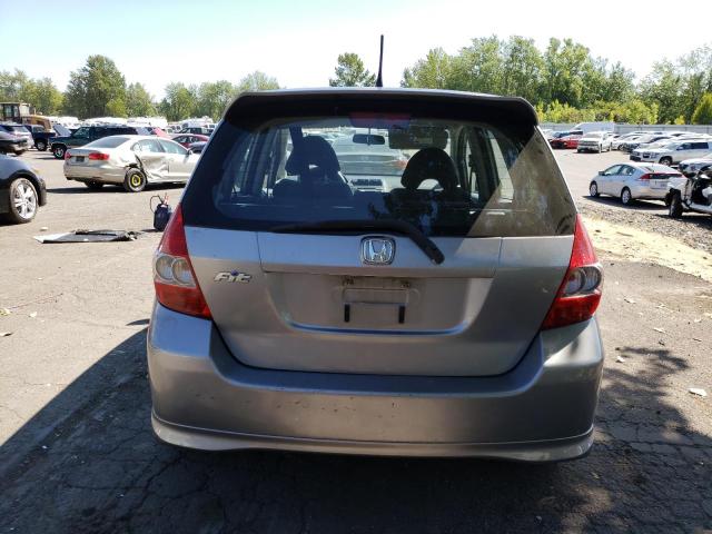 JHMGD38658S009319 - 2008 HONDA FIT SPORT SILVER photo 6