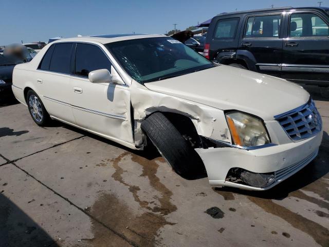 1G6KH5E62BU124409 - 2011 CADILLAC DTS PREMIUM COLLECTION WHITE photo 4