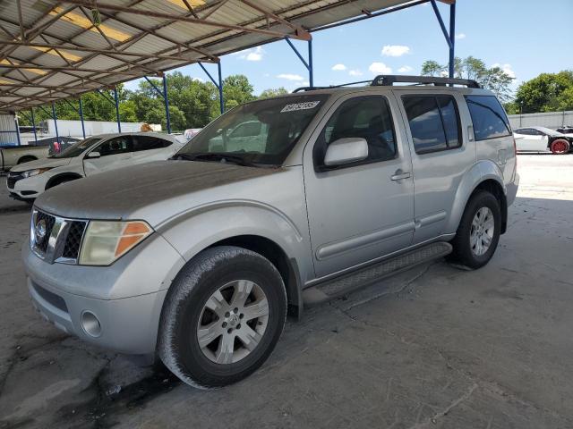 2005 NISSAN PATHFINDER LE, 
