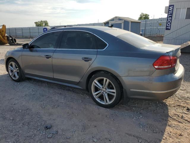 1VWCV7A32FC003812 - 2015 VOLKSWAGEN PASSAT SEL GRAY photo 2