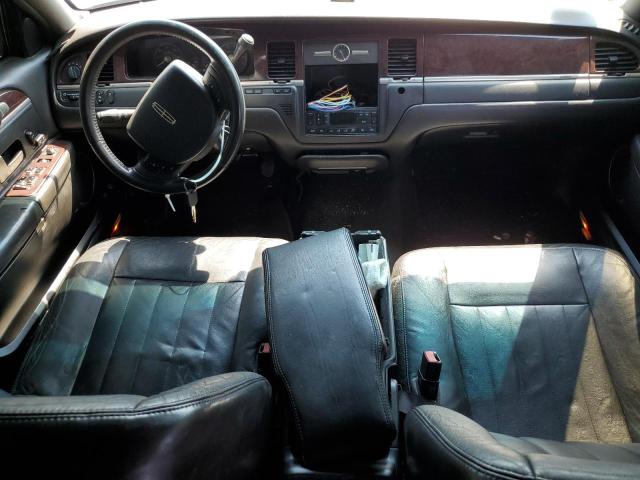 2LNHM84W48X655629 - 2008 LINCOLN TOWN CAR EXECUTIVE L BLACK photo 8