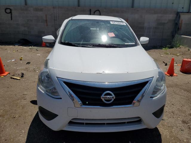 3N1CN7AP7KL811337 - 2019 NISSAN VERSA S 白色 照片 5