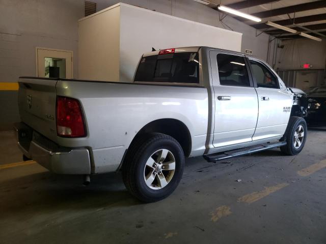 1C6RR7LG5KS592699 - 2019 RAM 1500 CLASS SLT 银色 照片 3