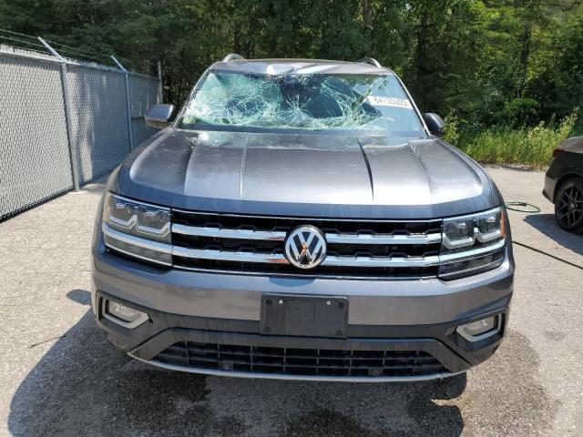 1V2MR2CA5JC525366 - 2018 VOLKSWAGEN ATLAS SEL Silber Foto 5