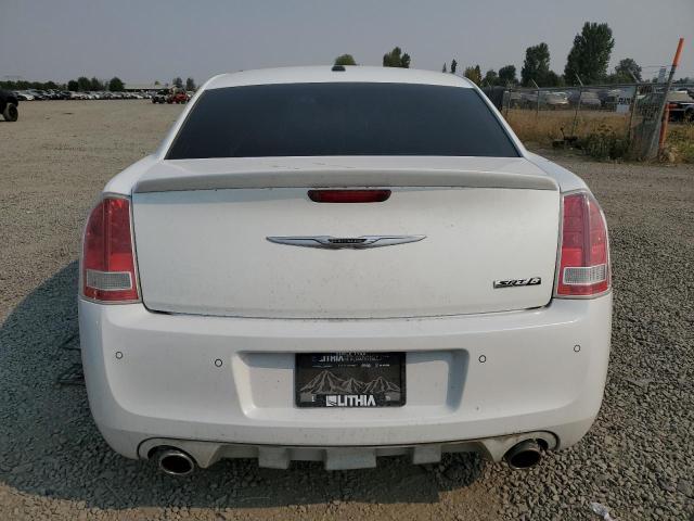 2C3CCAFJ2CH802001 - 2012 CHRYSLER 300 SRT-8 WHITE photo 6