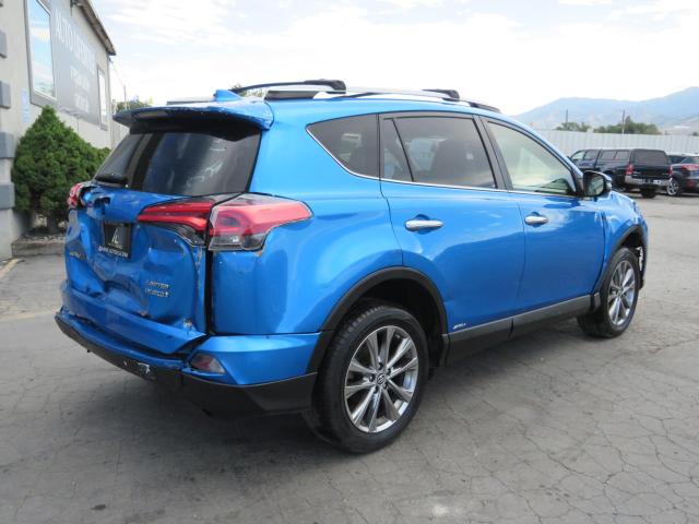 JTMDJREV7JD155369 - 2018 TOYOTA RAV4 HV LIMITED BLUE photo 3