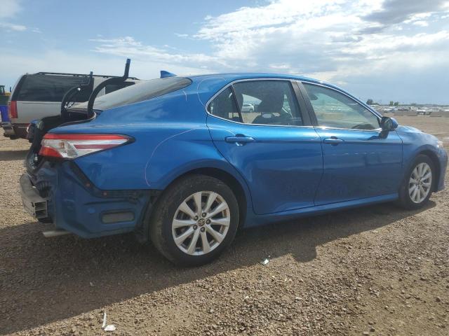 4T1C11BK7LU011651 - 2020 TOYOTA CAMRY LE BLUE photo 3