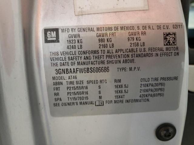 3GNBAAFW6BS606686 - 2011 CHEVROLET HHR LS 银色 照片 12