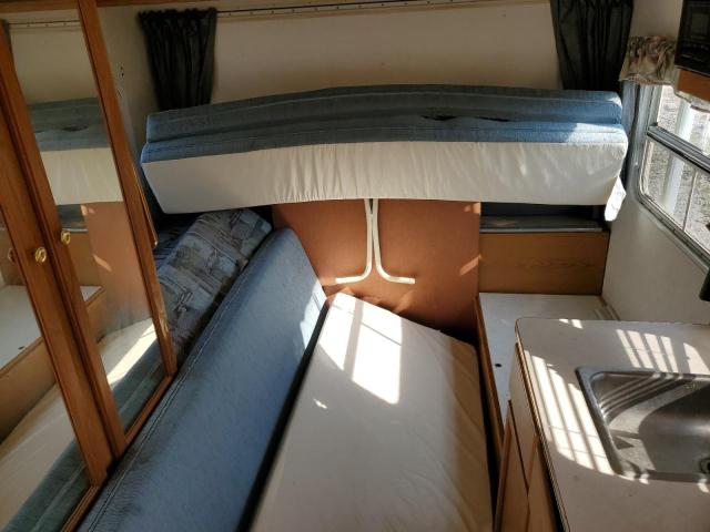 4YDT17013X3008112 - 1999 KEYSTONE TRAILER WHITE photo 5