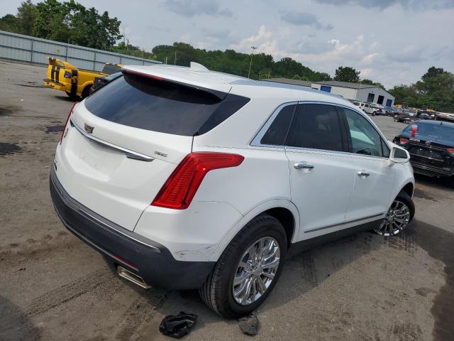 1GYKNDRS1HZ160704 - 2017 CADILLAC XT5 LUXURY WHITE photo 3