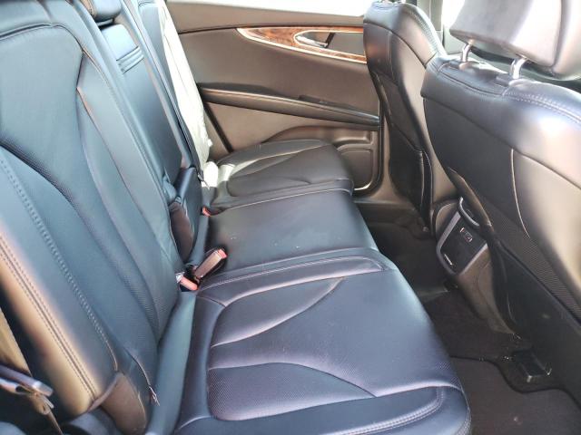 2LMTJ8LR0GBL42253 - 2016 LINCOLN MKX RESERVE Argent photo 11