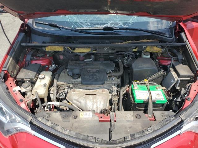 JTMBFREV1HJ136286 - 2017 TOYOTA RAV4 LE RED photo 12